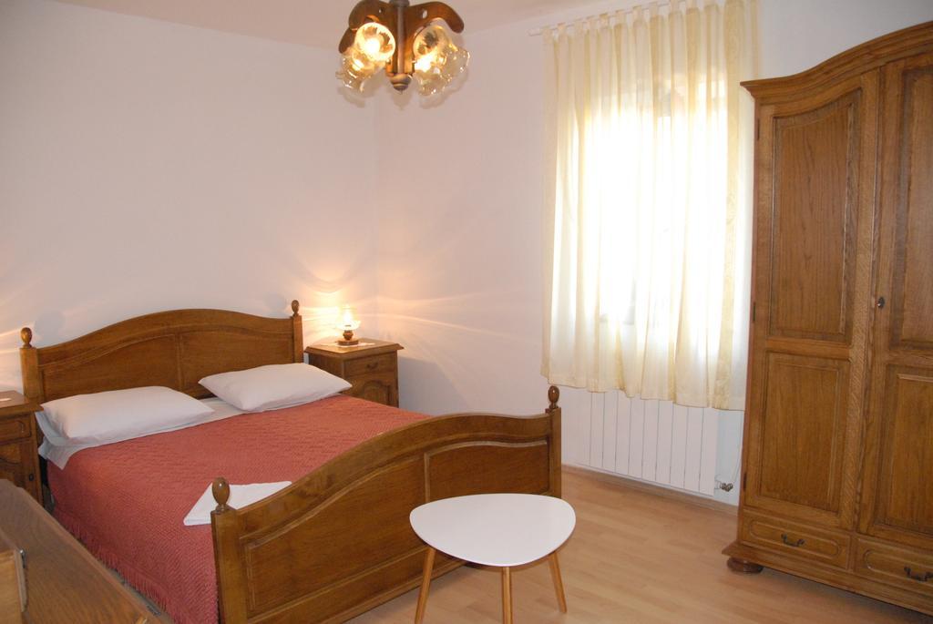 Rooms Danica Bale Bagian luar foto